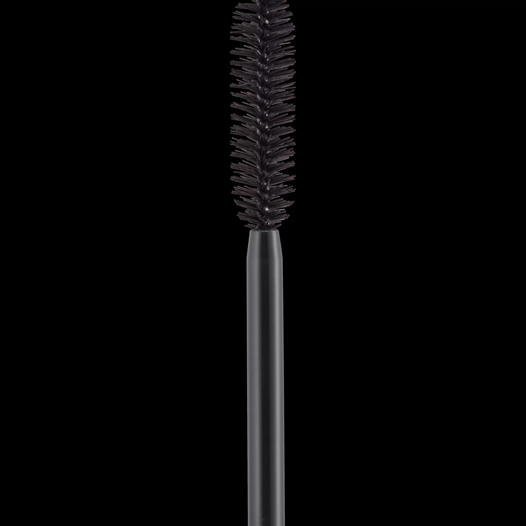 essence BYE BYE PANDA EYES! SMUDGE-PROOF VOLUMIZING AND DEFINING MASCARA New